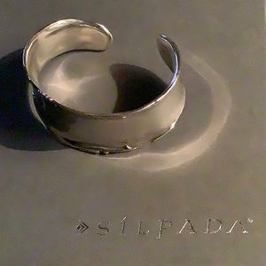 Silpada Silver Cuff Bracelet Rolled Beaded Edges. Excellent condition.